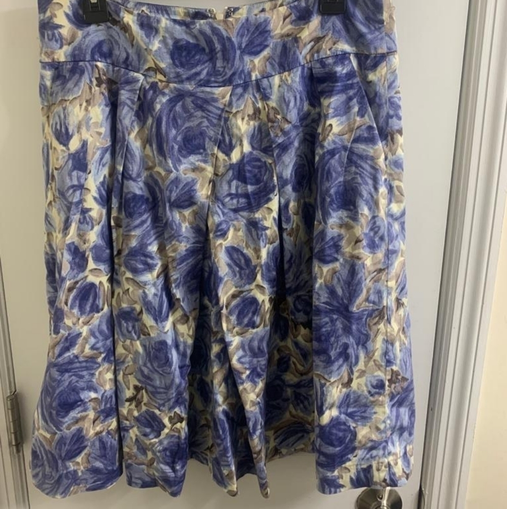 Talbots Floral Pleated A-Line Knee Length Skirt w/Pockets szâ 10